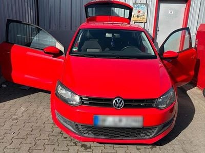 Gebraucht VW Polo 66 PS (48 kW) 2010 Rot Kleinwagen