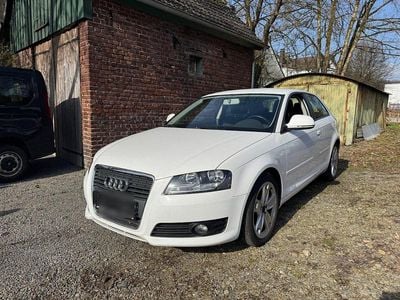 Gebraucht Audi A3 Basis 125 PS (91 kW) 2009 Weiß Kleinwagen