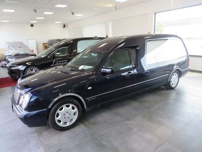 Mercedes E280