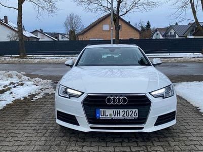 Gebraucht Audi A4 Basis 150 PS (110 kW) 2018 Weiß Kombi