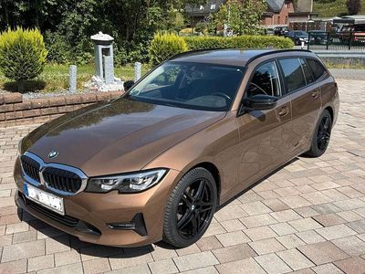 Gebraucht BMW 320 190 PS (139 kW) 2020 Braun Kombi