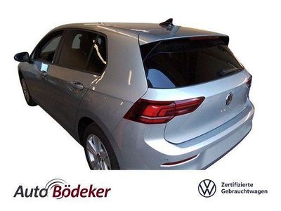 Second-hand VW Golf VIII Life 116 CP (85 kW) 2025 Argintiu Berlinǎ