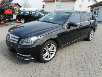 Gebraucht Mercedes C250 Avantgarde 204 PS (150 kW) 2012 Schwarz Kombi