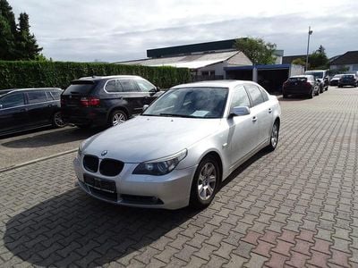 BMW 523