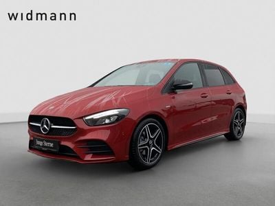 Gebraucht Mercedes B180 AMG line 136 PS (100 kW) 2021 Manufaktur lack manufaktur patagonienrot metallic Kleinwagen