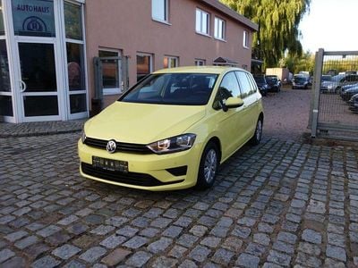 Gebraucht VW Golf Sportsvan Trendline 110 PS (80 kW) 2015 Gelb Van / Kleinbus