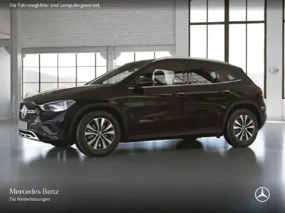 Używany Mercedes GLA180 Style 116 KM (85 kW) 2022 Czarny SUV