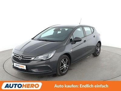 Grau Gebraucht 2016 Opel Astra Edition Limousine | 9.580 € (Fairer Preis)