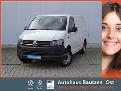 Weiß (candyweiß) Gebraucht 2018 VW T6 Comfortline Van | 22.440 € (Fairer Preis)