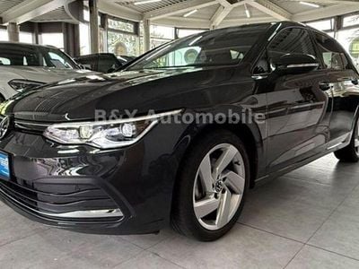 Second-hand VW Golf VIII Move 150 CP (110 kW) 2024 Gri Berlinǎ