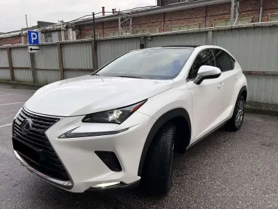 Gebraucht Lexus NX300h Executive Line 155 PS (114 kW) 2020 Weiß SUV