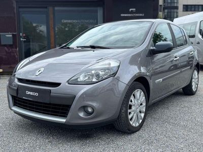 Gebraucht Renault Clio III Dynamique 101 PS (74 kW) 2011 Grau Limousine