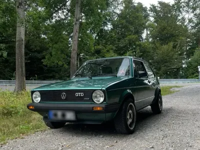 Gebraucht VW Golf I 54 PS (39 kW) 1982 Grün Kleinwagen