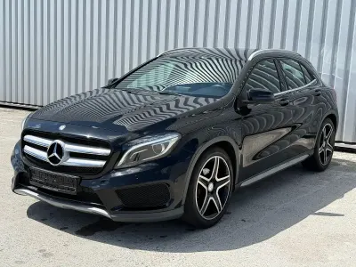 Gebraucht Mercedes GLA200 AMG line 156 PS (114 kW) 2015 Schwarz SUV