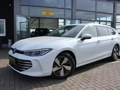 Brugt VW Passat Elegance 150 HK (110 kW) 2024 Hvid Stationcar