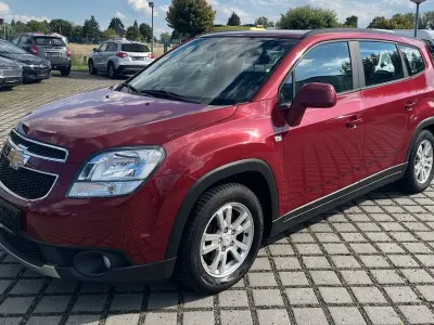 Gebraucht Chevrolet Orlando LT 141 PS (103 kW) 2013 Velvet red Van / Kleinbus