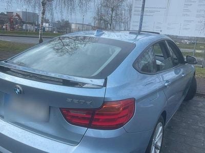Gebraucht BMW 320 Gran Turismo 196 PS (144 kW) 2015 Blau Limousine