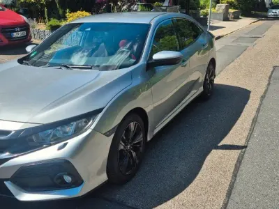 Gebraucht Honda Civic 141 PS (103 kW) 2017 Silber Limousine