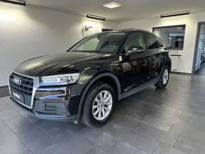 Gebraucht Audi Q5 Sport 190 PS (139 kW) 2018 Schwarz SUV