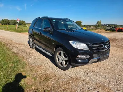 Gebraucht Mercedes ML350 306 PS (225 kW) 2012 Schwarz SUV