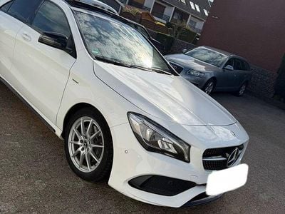 Second-hand Mercedes CLA250 Edition 211 CP (155 kW) 2018 Alb Berlinǎ