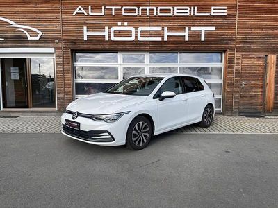 Gebraucht VW Golf VIII Active 150 PS (110 kW) 2023 Weiss Limousine