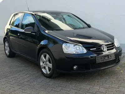 Gebraucht VW Golf VI United 105 PS (77 kW) 2009 Schwarz Kleinwagen