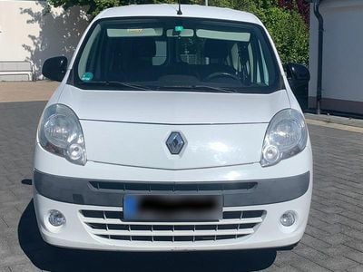Second-hand Renault Kangoo 110 CP (80 kW) 2013 Alb Monovolum