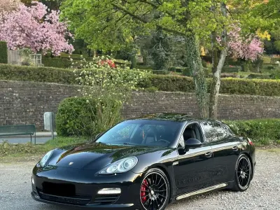 Usata Porsche Panamera Chrono 250 CV (183 kW) 2012 Nero Utilitaria
