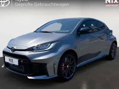 Gebraucht Toyota Yaris 280 PS (205 kW) 2024 Silber Limousine