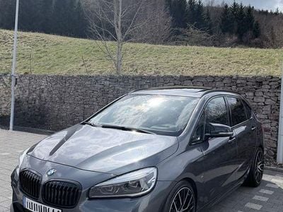 Gebraucht BMW 220 Active Tourer Performance 190 PS (139 kW) 2019 Grau Van / Kleinbus