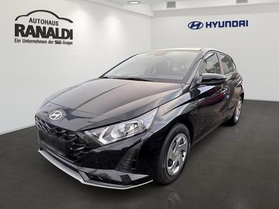 Neu Hyundai i20 Select 101 PS (74 kW) 2025 Schwarz Limousine