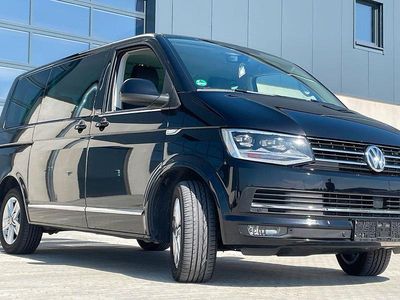 Second-hand VW T6 Generation Six 150 CP (110 kW) 2015 Negru Van