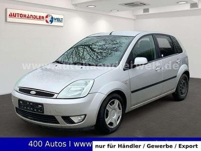 Second-hand Ford Fiesta Futura 80 CP (58 kW) 2005 Argintiu Hatchback