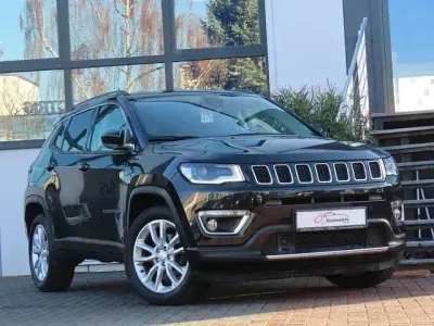 Gebraucht Jeep Compass 150 PS (110 kW) 2021 Schwarz SUV