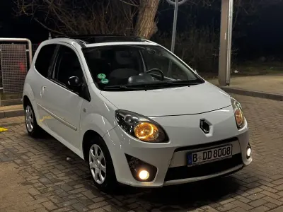 Gebraucht Renault Twingo Night&Day 75 PS (55 kW) 2009 Weiß Kleinwagen