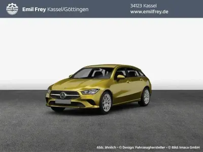 Gebraucht Mercedes CLA180 Shooting Brake 136 PS (100 kW) 2023 Gelb Kombi
