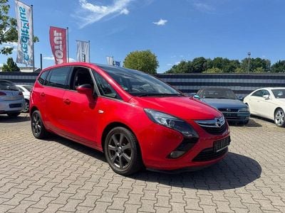 Rot Gebraucht 2012 Opel Zafira Tourer Edition Van / Kleinbus | 4.750 € (Fairer Preis)