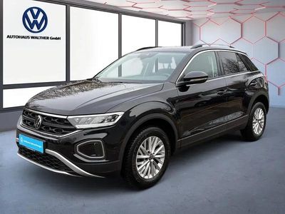 Gebraucht VW T-Roc Life 110 PS (80 kW) 2024 Deep black perleffekt SUV