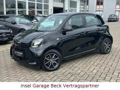 Gebraucht Smart ForFour Electric Drive 60 kW (82 PS) 2021 Schwarz Limousine