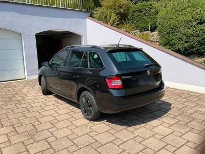Gebraucht Skoda Fabia Active 90 PS (66 kW) 2016 Schwarz Kombi