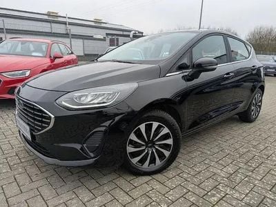 Begagnad Ford Fiesta Titanium 125 HK (91 kW) 2023 Svart Halvkombi