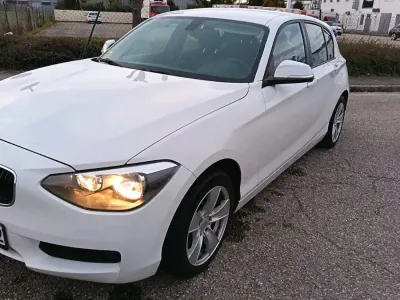 Gebraucht BMW 116 136 PS (100 kW) 2011 Weiß Kleinwagen
