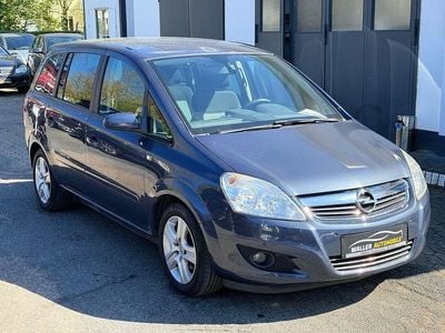 Usata Opel Zafira Edition 140 CV (102 kW) 2009 Blu Monovolume
