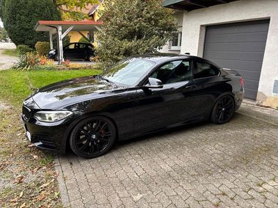 BMW M235