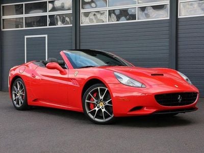 Gebraucht Ferrari California 460 PS (338 kW) 2011 Rot Cabrio