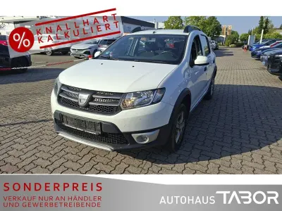 Gebraucht Dacia Sandero Prestige 90 PS (66 kW) 2015 Unbekannt Limousine