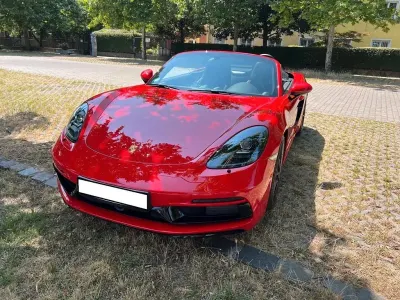 Gebraucht Porsche 718 400 PS (294 kW) 2024 Rot Cabrio