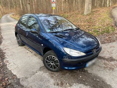 gebraucht Peugeot 206 1.1, TÜV 07/2025