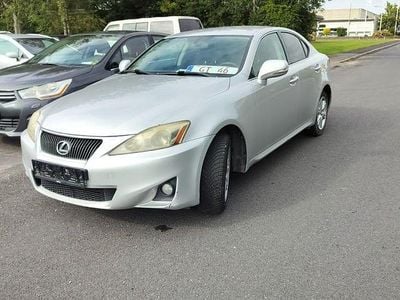Lexus IS200